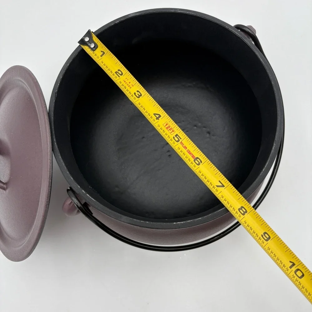 Smith & Clark Ironworks 4 Qt Cauldron Pre-Seasoned Cast Iron Pot Purple